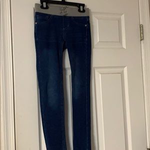 JK Ingigo Jegging style blue jeans